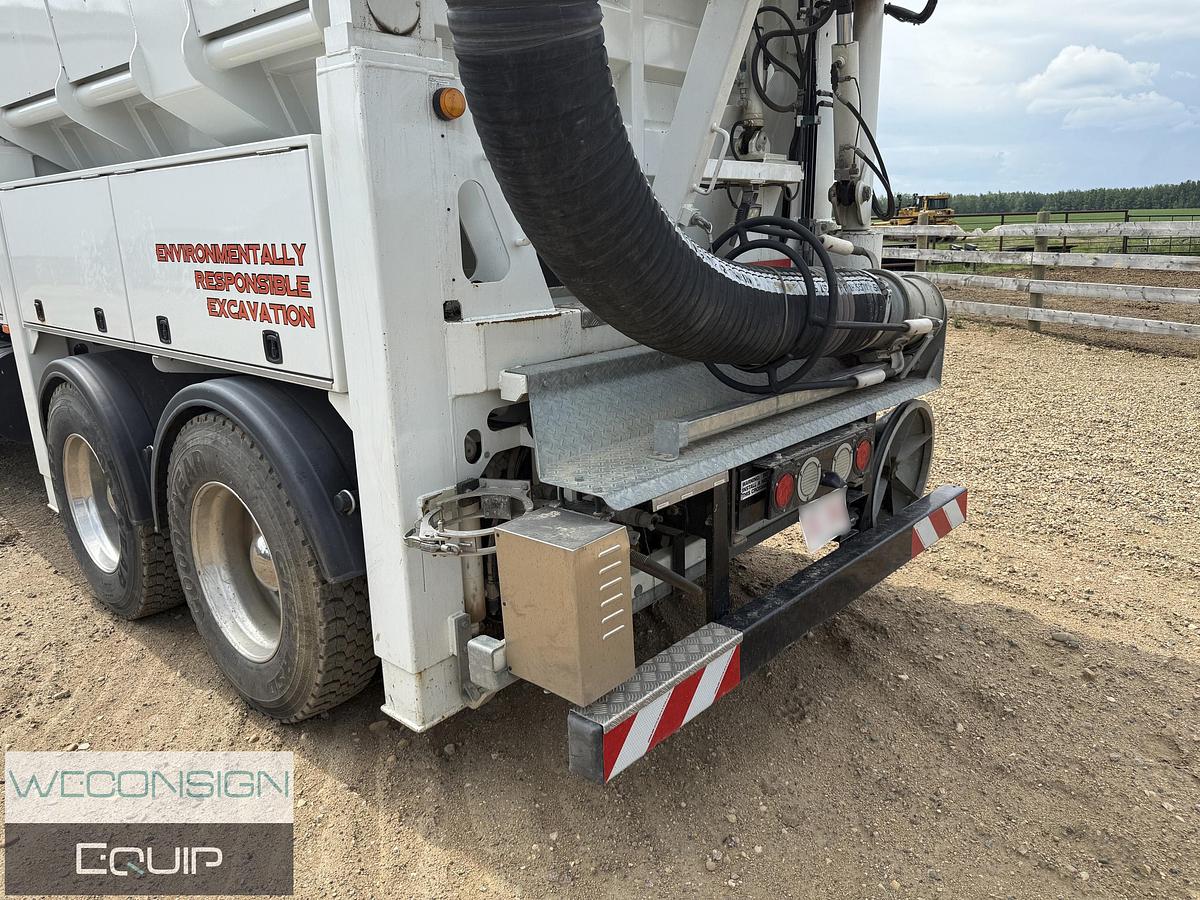 Used 2019 Kenworth T800 Air Vac