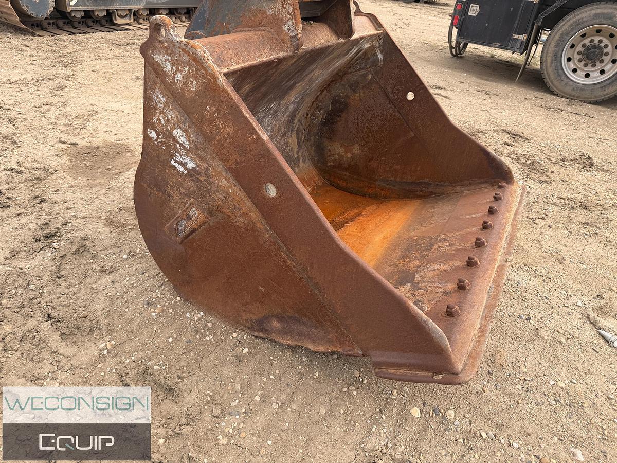 Used Komatsu PC170LC-11