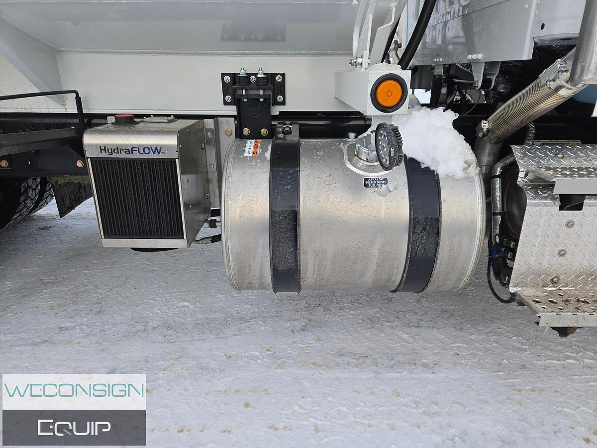 2025 Freightliner M2106 Water Truck