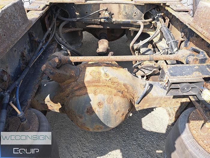 Used 2015 Freightliner Cascadia HWY Truck Tractor