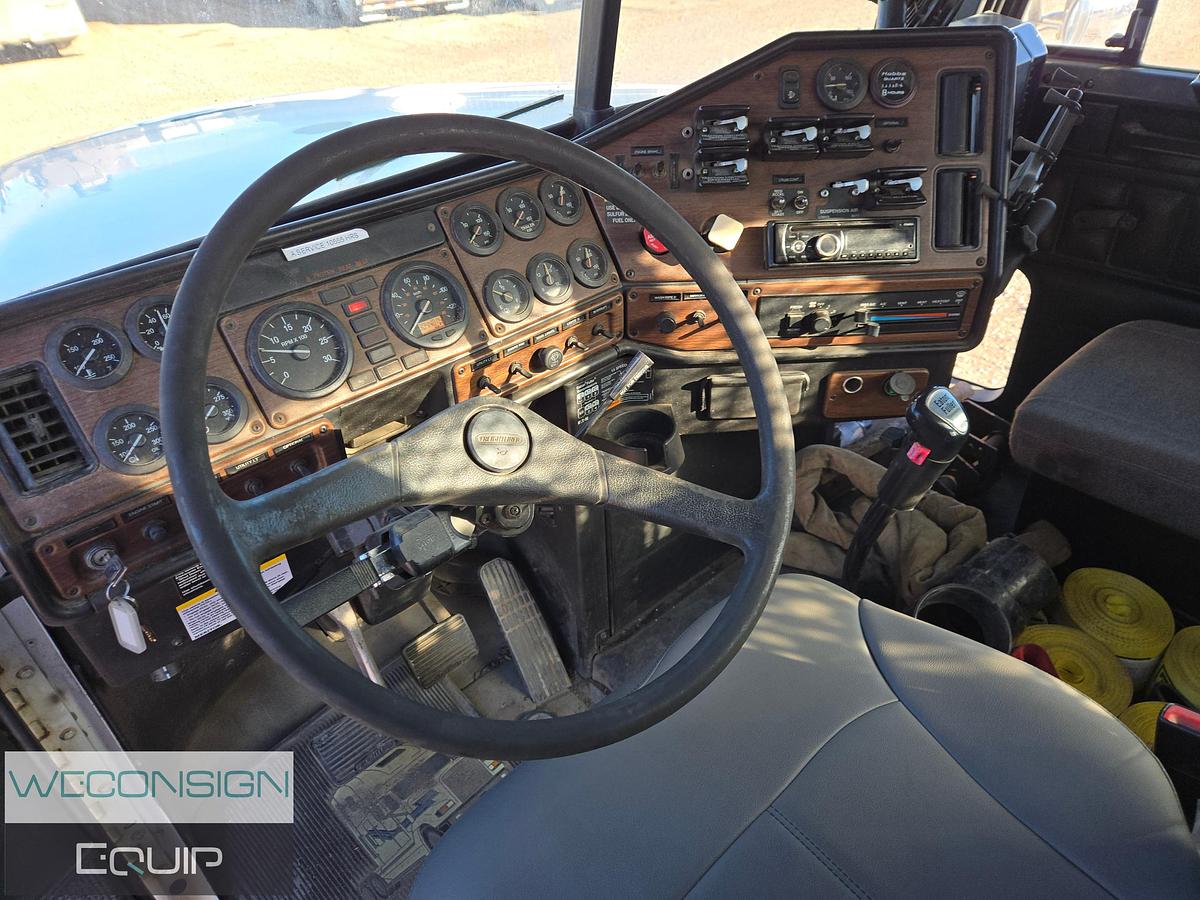 Used 2009 Freightliner FLD120SD Picker Truck