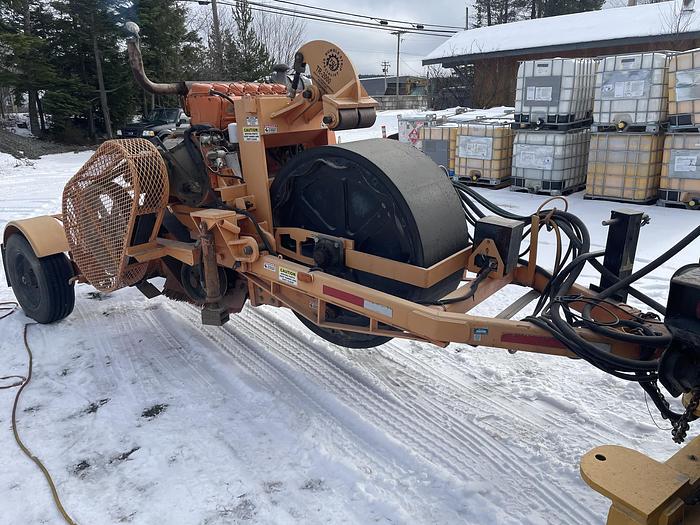 Used 2000 Twin Disk TR-2000  -Rumble Strip Machine