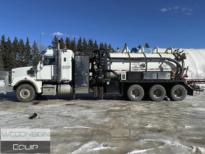 Used 2014 Freightliner Coronado 122SD - #02034