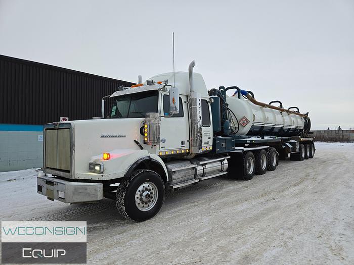 Used 2015 Western Star Tri-Drive Custom Vac Semi Vac