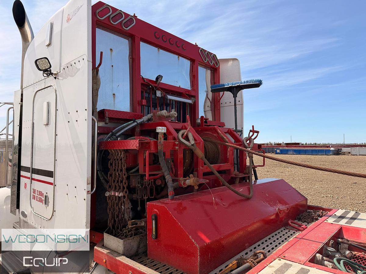 Used 2004 Peterbilt 378 Tandem Winch Truck