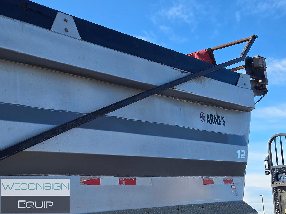 Used 2016 Arnes 30' End Dump