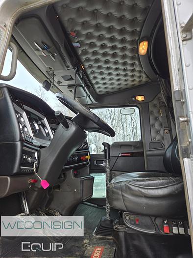 Used 2017 Kenworth T800 TA Wet Kit Tractor