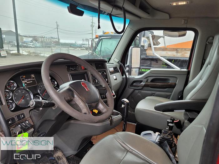 Used 2018 Kenworth T880 Dump/Gravel