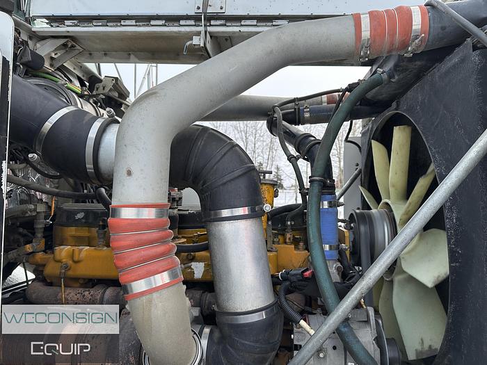 Used 2004 Kenworth C500B Bed Truck