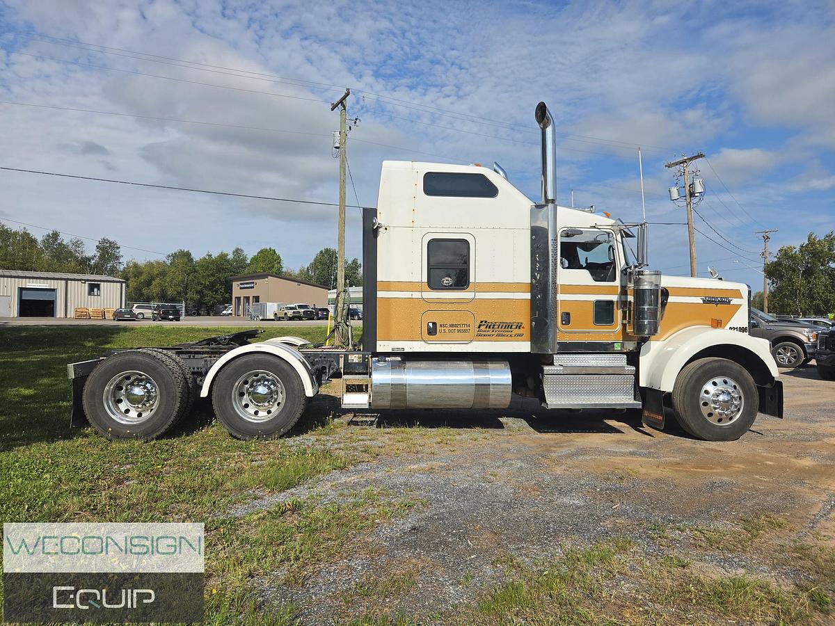 Used 2021 Kenworth W900B Sleeper Truck Tractor