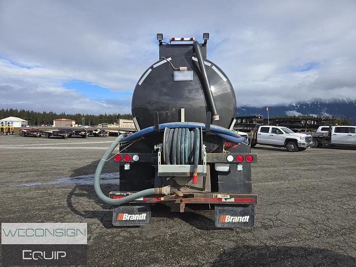 Used 2020 Peterbilt 348 TA Water Truck