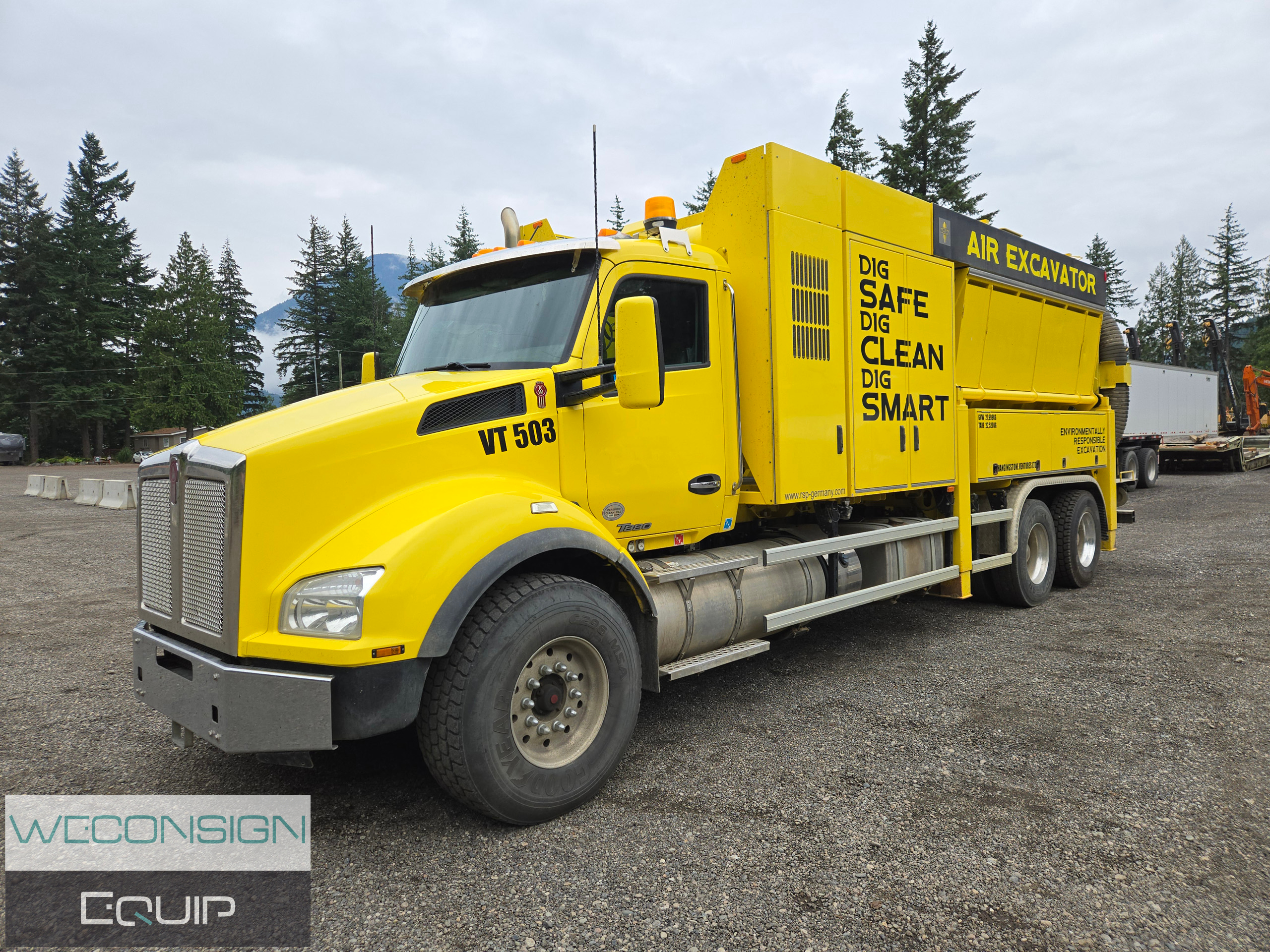 Used 2017 Kenworth T800 Tandem Axle Air Vac