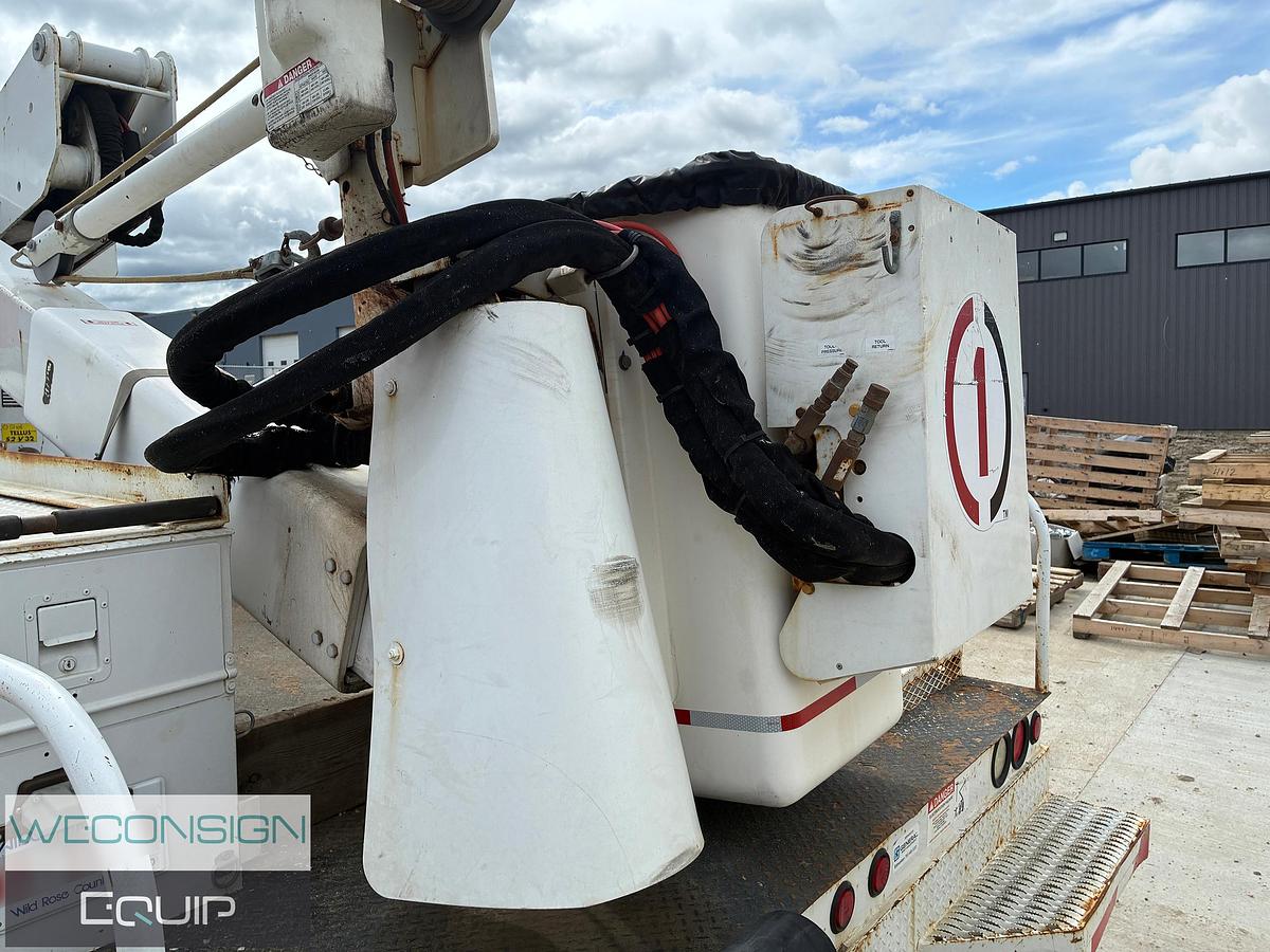 Used 2017 Ford F550 Bucket Truck