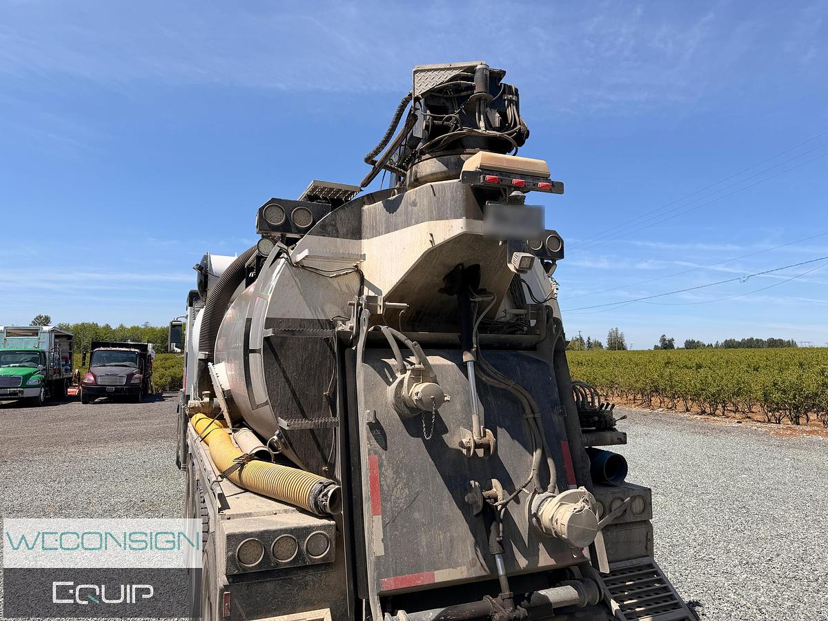 Used 2019 Western Star 4700SF Vacuum Excavator Truck