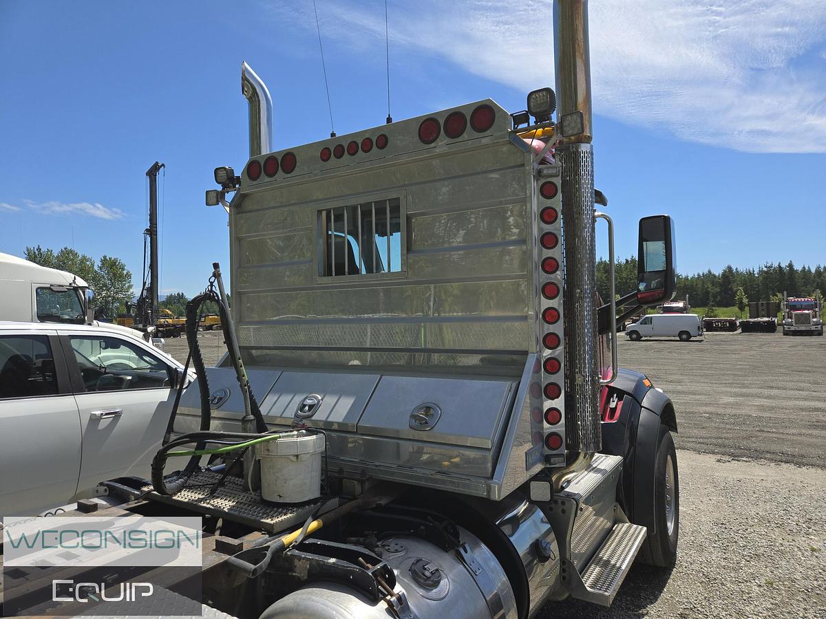 Used 2016 Peterbilt 567