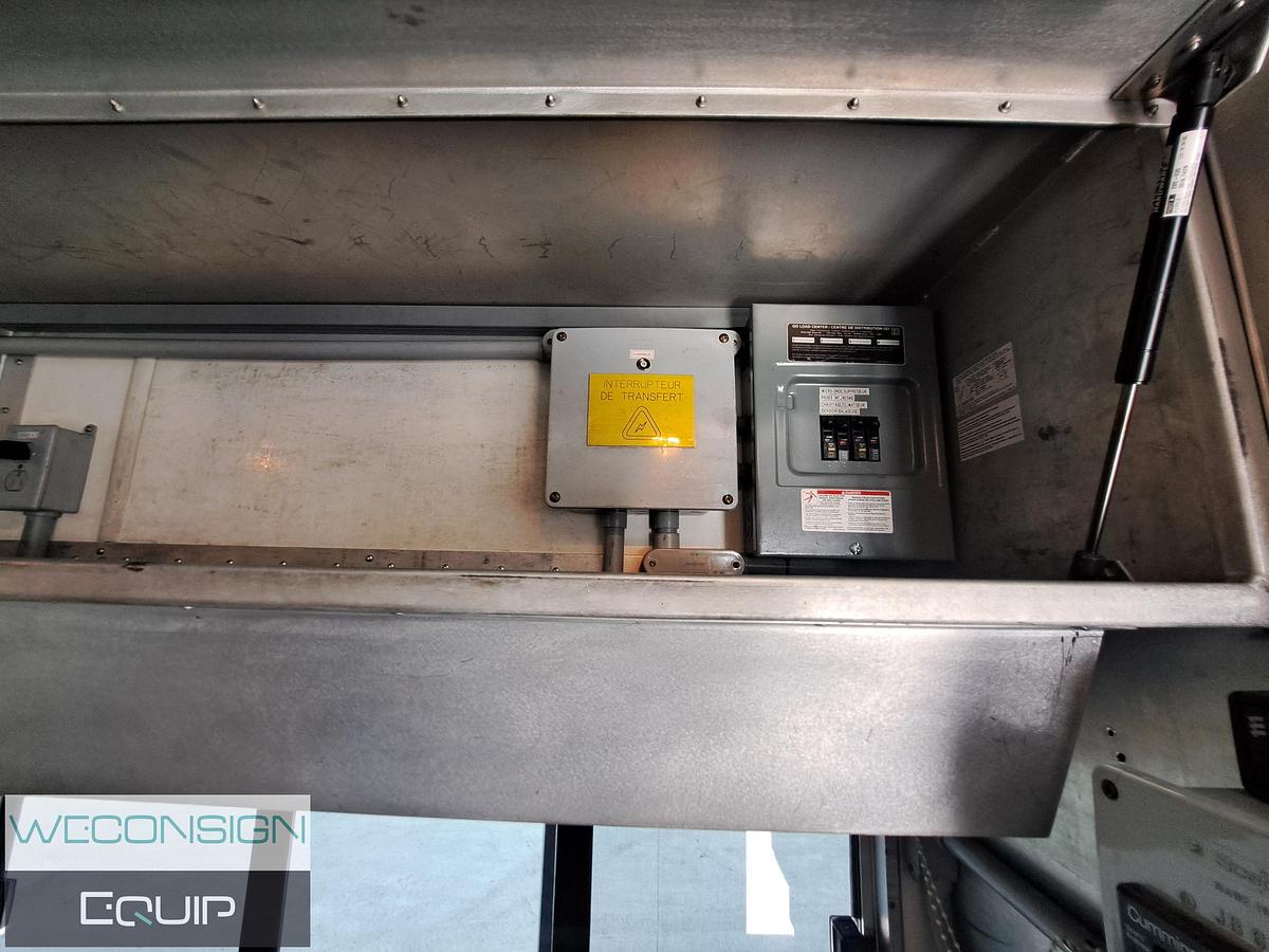 Used 2010 International 4300SBA Service and Mechanic Trucks