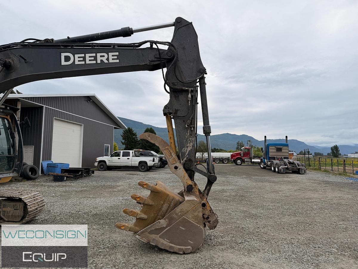 Used 2019 John Deere 245G Excavator