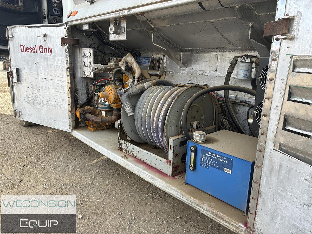 Used 2011 Freightliner Coronado SD Fuel and Lube Truck