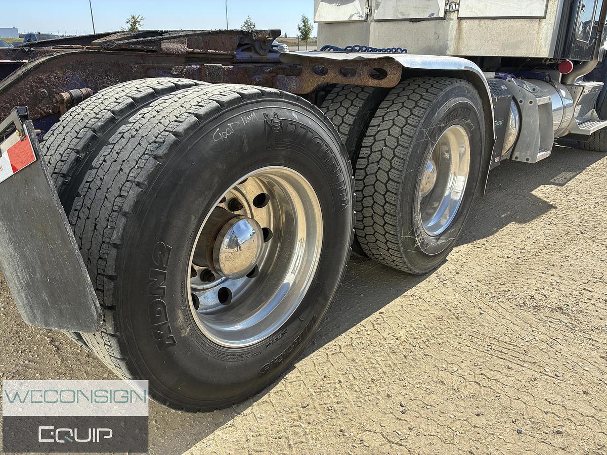Used 2017 Peterbilt 567 Sleeper Truck Tractor