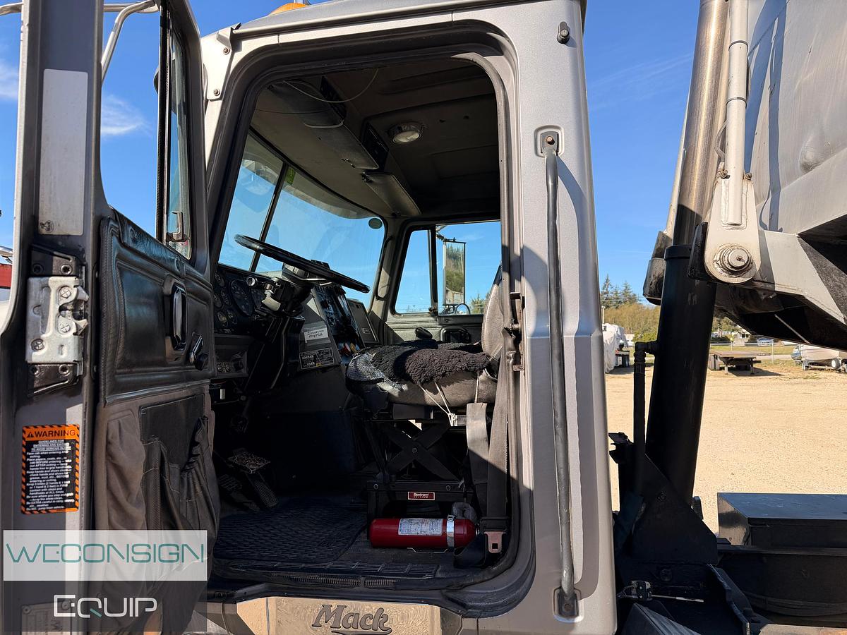 Used 1995 Mack CL713 TA Dump Truck