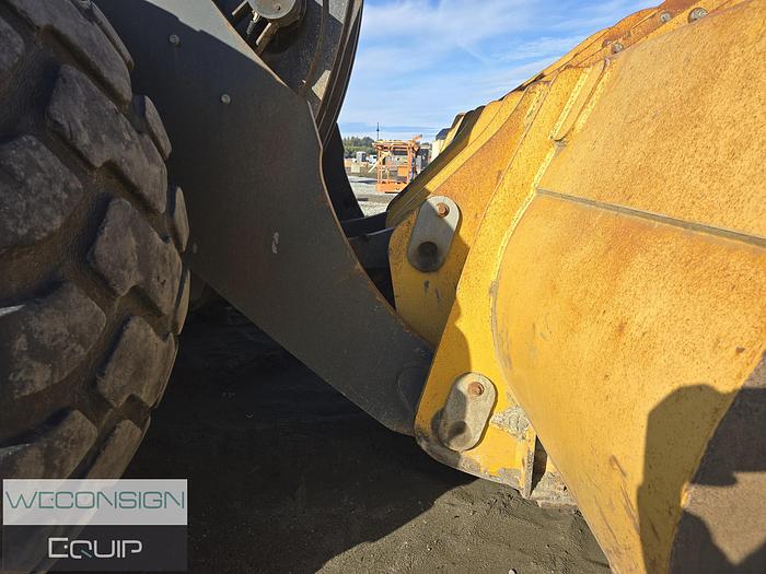 Used 2007 John Deere 844J Wheel-Loader