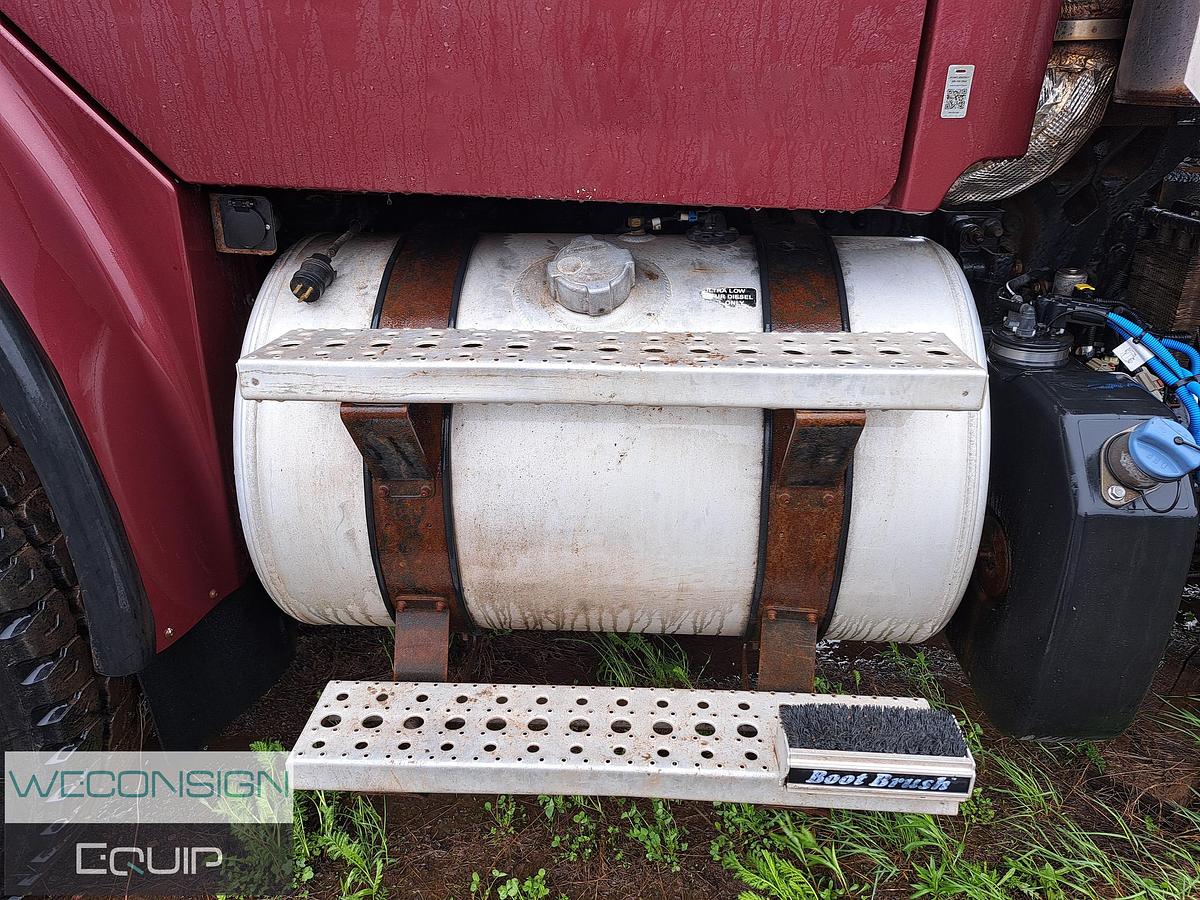 Used 2014 Freightliner M2 106 Sideload Refuse Unit