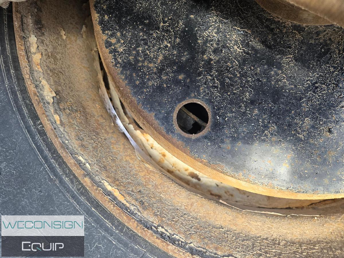 Used 2016 Arnes 30' End Dump