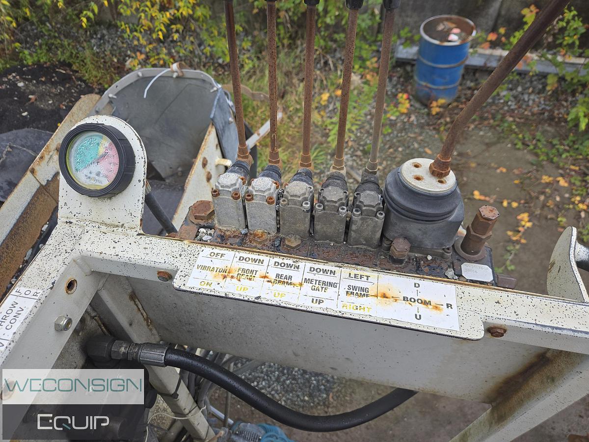 Used 2008 Kenworth T800 Tri Drive Stone Slinger