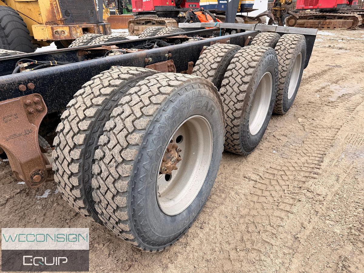 Used 2017 Kenworth T880