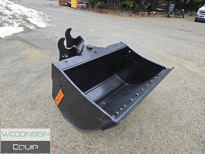 Used 2015 Hitachi ZX245USLC-5N Excavator