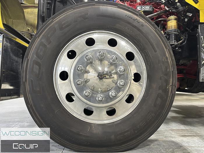 Used 2019 Kenworth W900L Sleeper Tandem Yellow