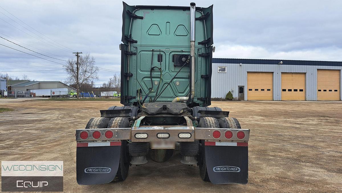 Used 2016 Freightliner Cascadia 125 Evolution Sleeper Truck Tractor