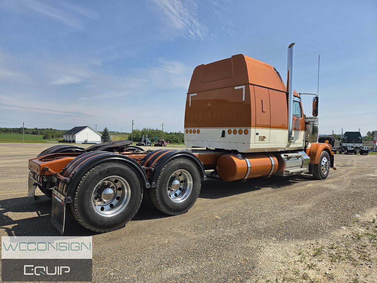 Used 2023 Western Star 4900EX Sleeper Truck Tractor