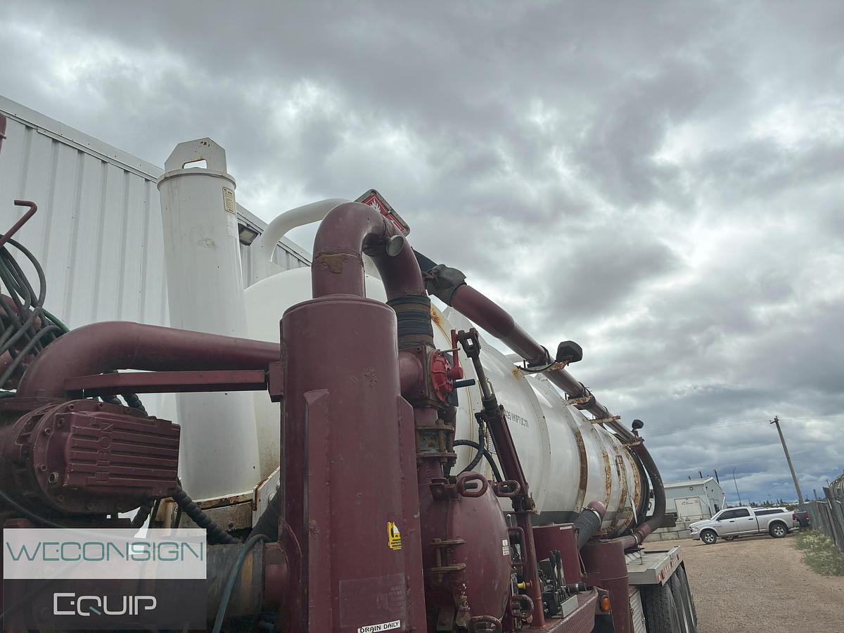 Used 2010 Kenworth SMV01