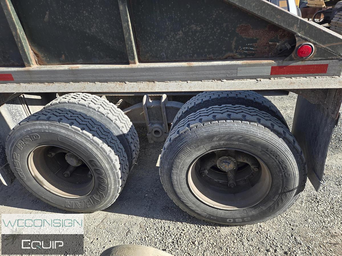 Used Columbia STCD-25 Belly Clam Dump