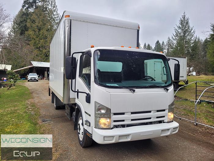 Used 2011 Isuzu NPR 18' Box/Van