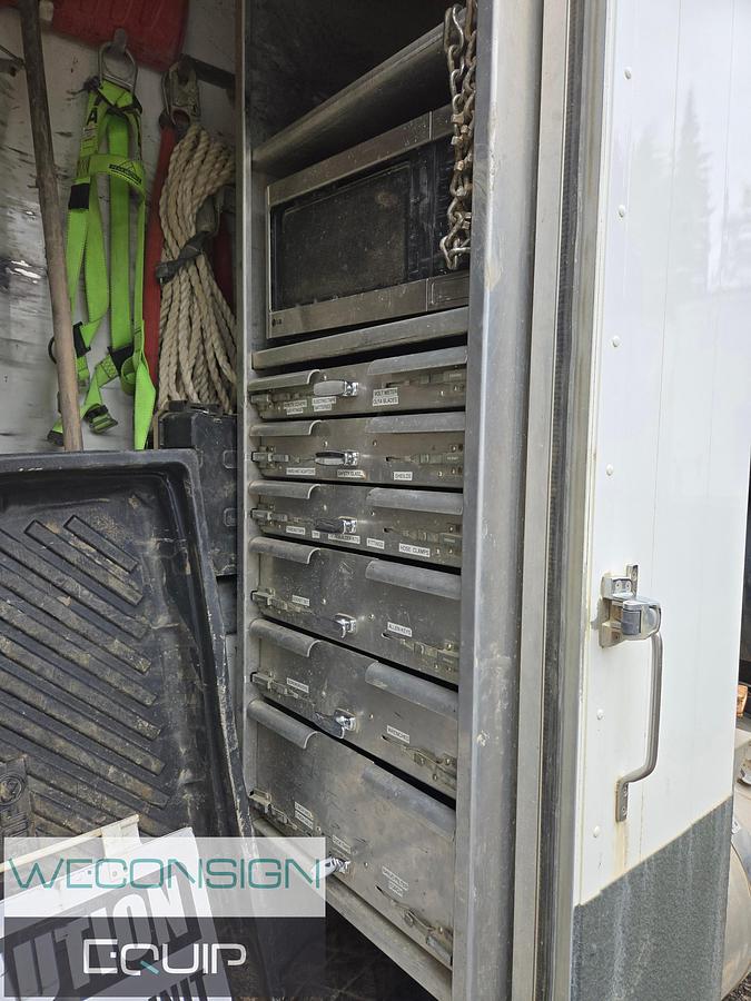 Used 2015 Peterbilt Tri-Axle Hydrovac