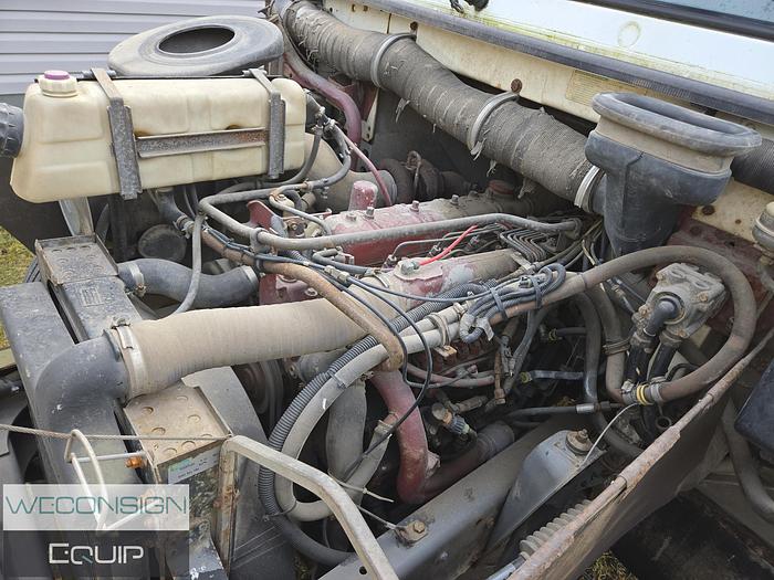 Used 1996 Mack CS200P Single Axle Boom/ Crane Truck