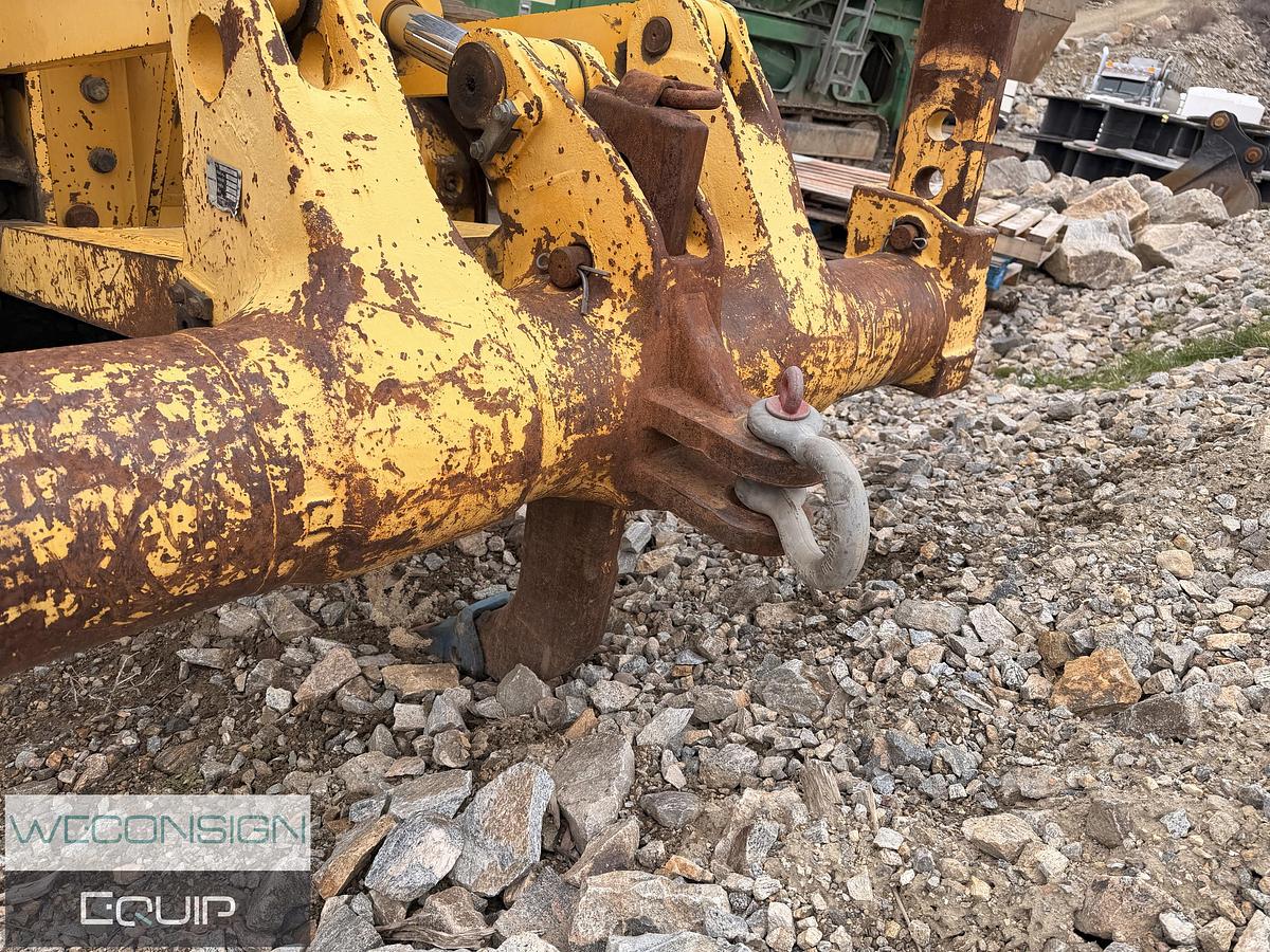 Used 2014 Komatsu D65i Dozer