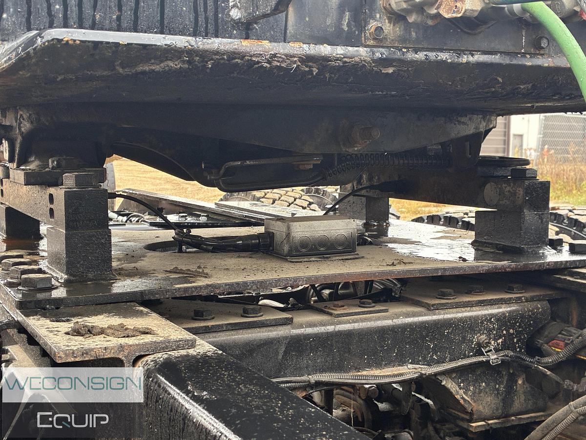 Used 2020 Kenworth W900B Logging Truck