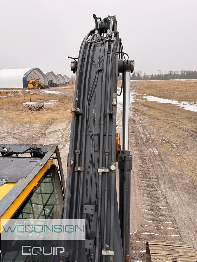 Used 2017 John Deere 250G LC Excavator