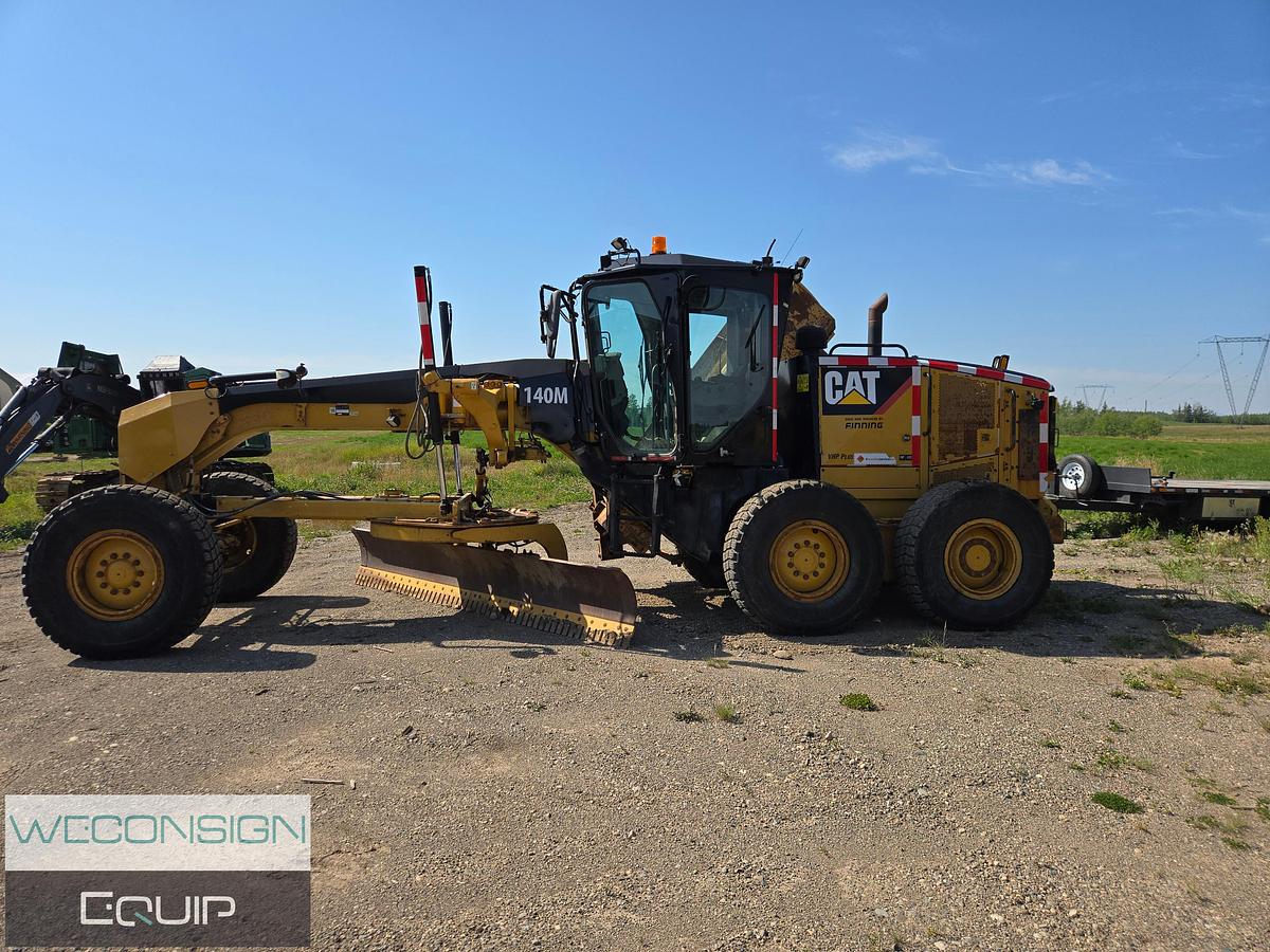 Used 2014 CAT 140M Grader