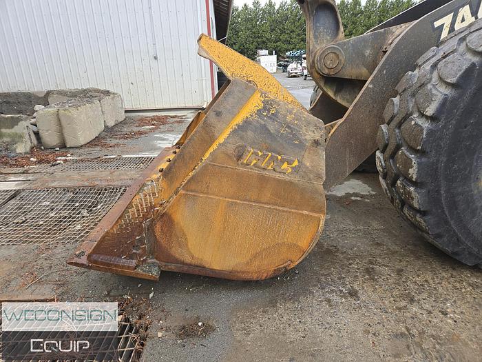 Used 2001 John Deere 744H Wheel Loader