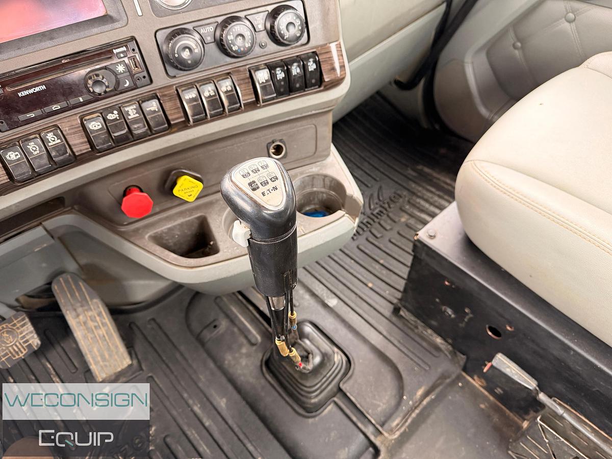 Used 2018 Kenworth T880