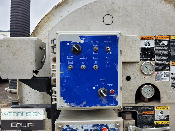 Used 2016 Kenworth T880 Hydro Excavator