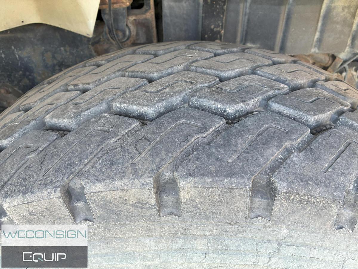 Used 2005 International 7600 Tandem Hydro Vac