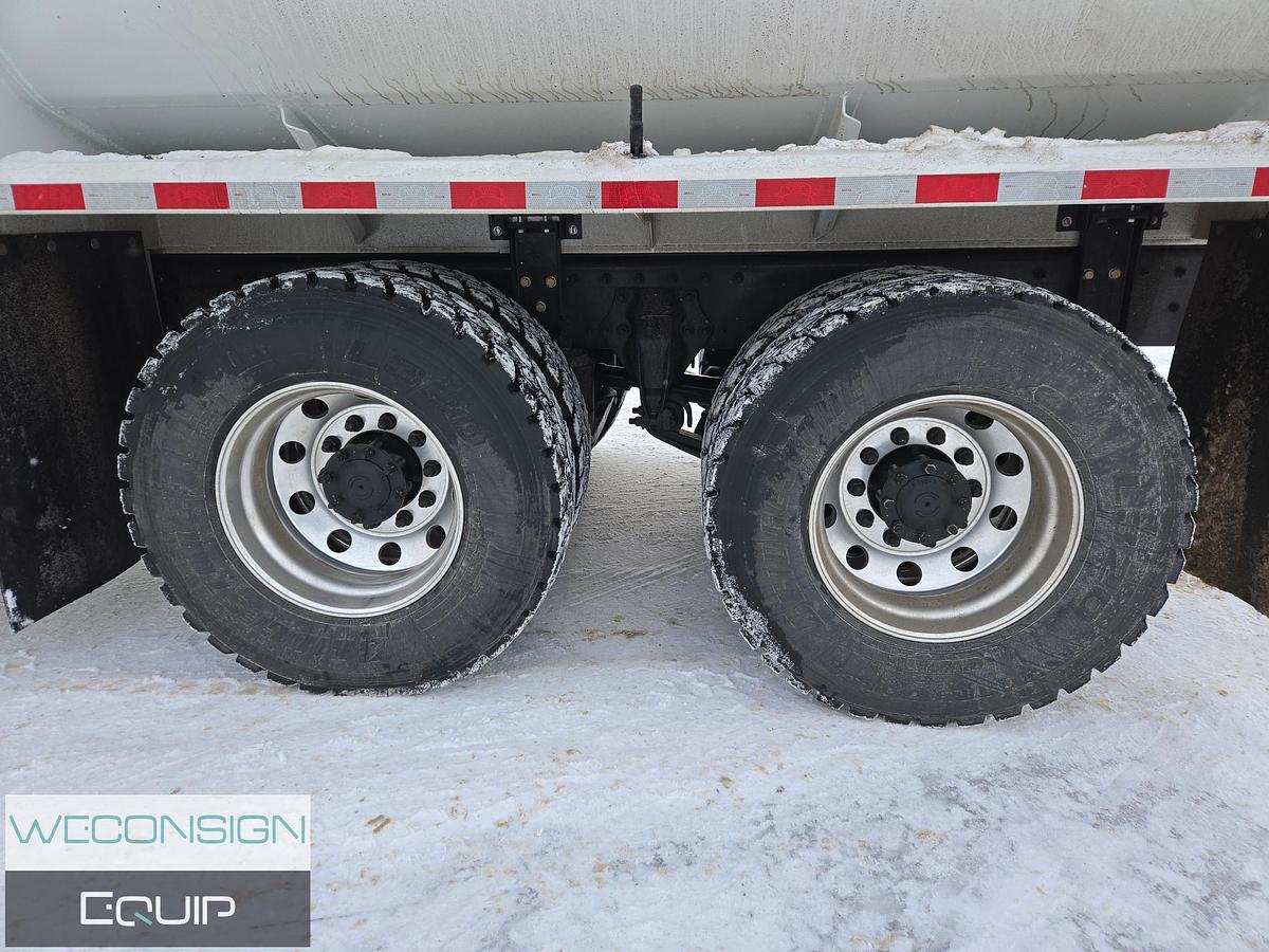 2025 Freightliner M2106 Water Truck