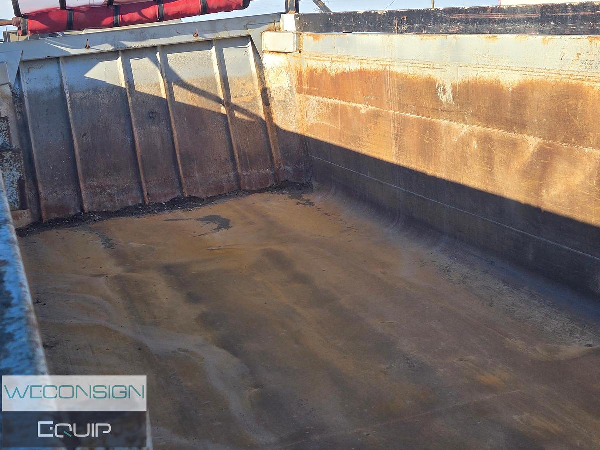 Used 2016 Arnes 30' End Dump