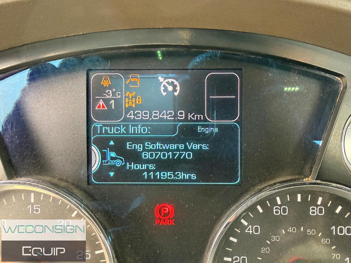 Used 2018 Kenworth T880