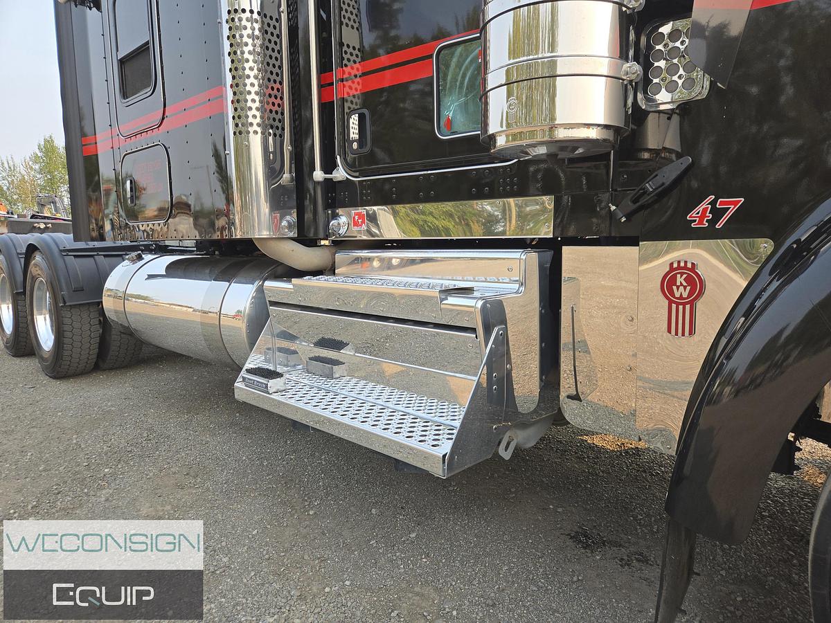 Used 2024 Kenworth W900L TA Truck Tractor